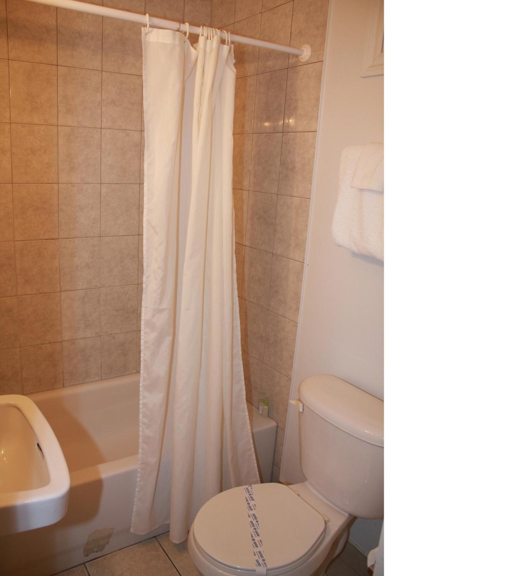 Grand Motel Saint-Hubert Лонгёй Номер фото